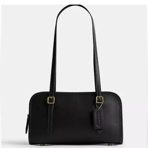 NWT Coach Swing Zip Shoulder Bag in Black